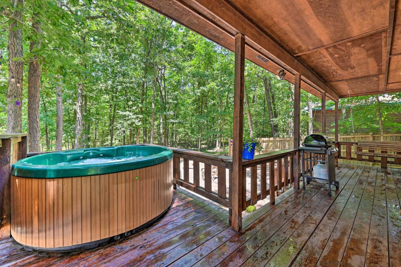 Broken Bow Azalea House - Forest Gem With Hot Tub! ภายนอก รูปภาพ